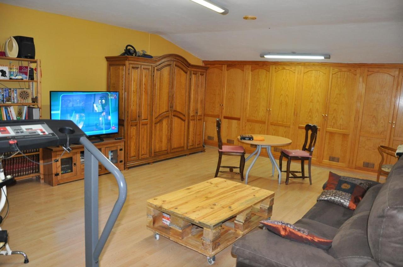 Bonita Casa Calida Para El Relax Con Wifi Валсекийо Екстериор снимка
